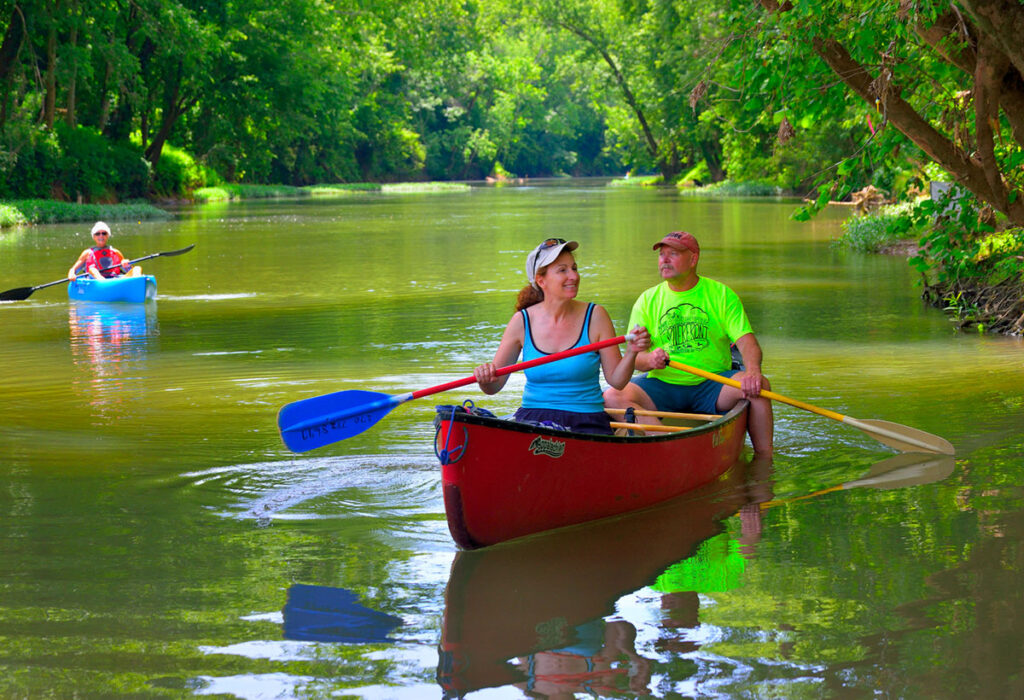 Canoers on Warren County Blueways